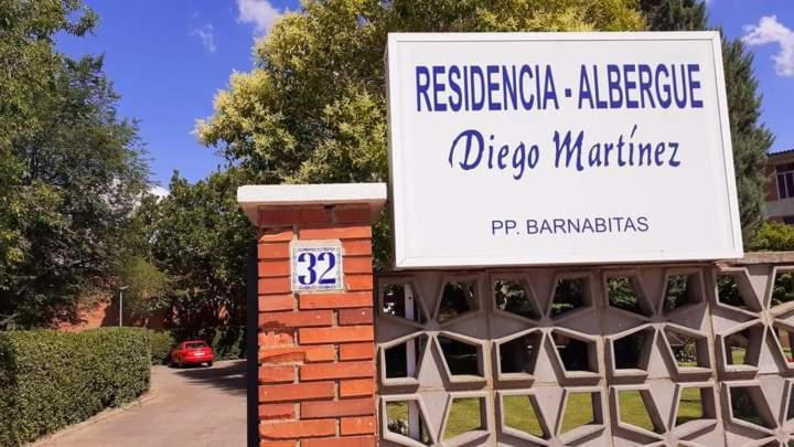 Residencia Diego Martinez Palencia Extérieur photo